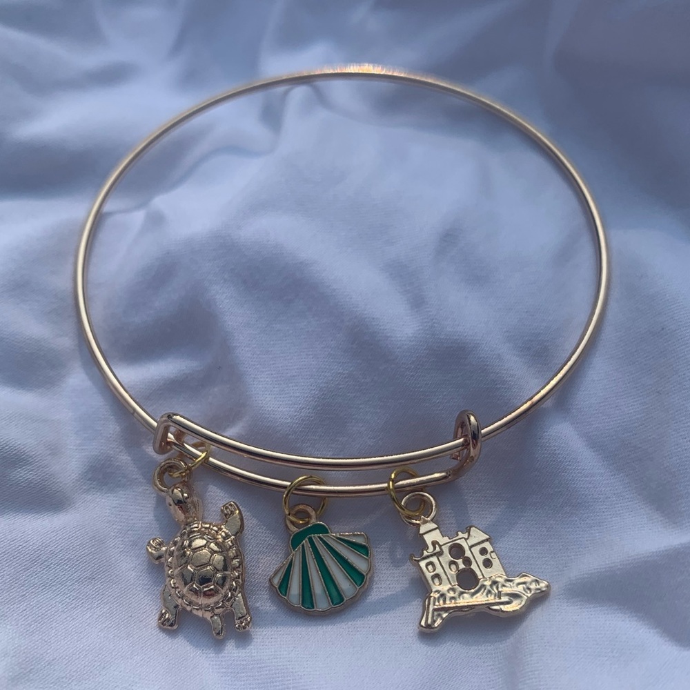 Brand New! Handmade! Adjustable Charm Bracelet - Picture 3 of 5